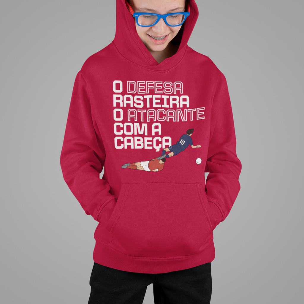 Camisola Criança “O defesa rasteirou o avançado com a cabeça”